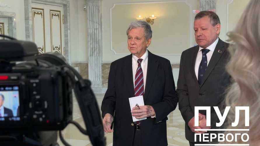 Трамп предложил Лукашенко прилететь в США - Коул