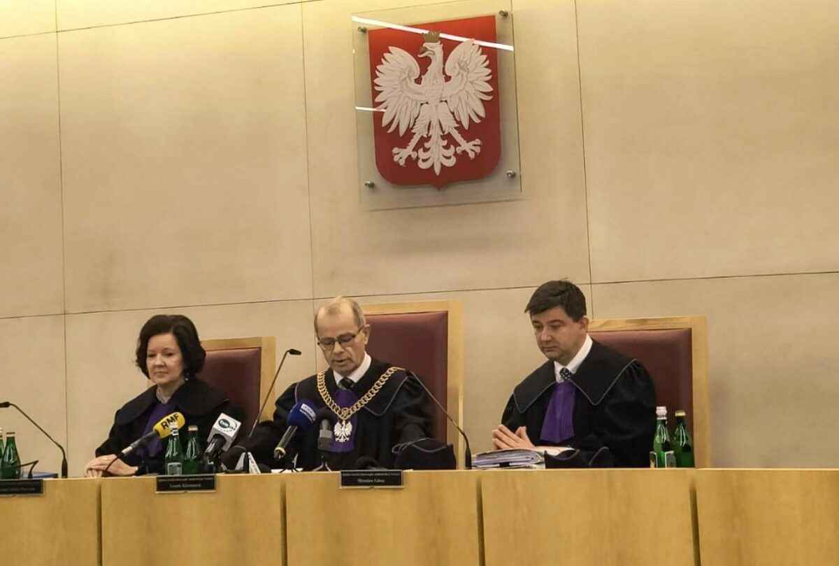 В Польше признали законным первый однополый брак