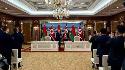 Лукашенко подписал договор о дружбе с КНДР