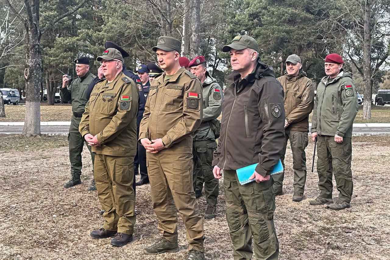 В Пинске МВД тренировалось «пресекать массовые беспорядки» с помощью спецсредств