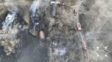 В Пружанском районе загорелась деревня