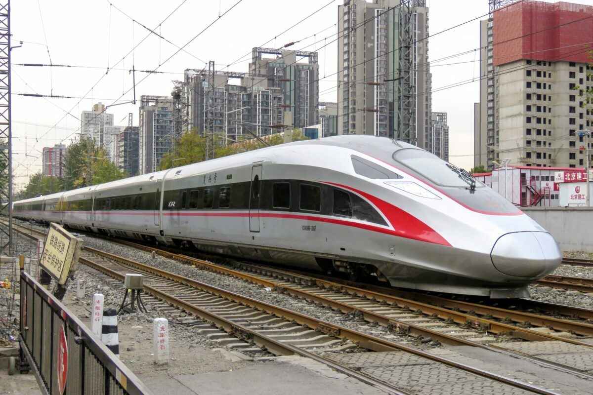 БелЖД готовит масштабное обновление поездов. Откуда приедут 30 электричек?