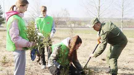 Совмин назначил республиканский субботник на длинные выходные в апреле