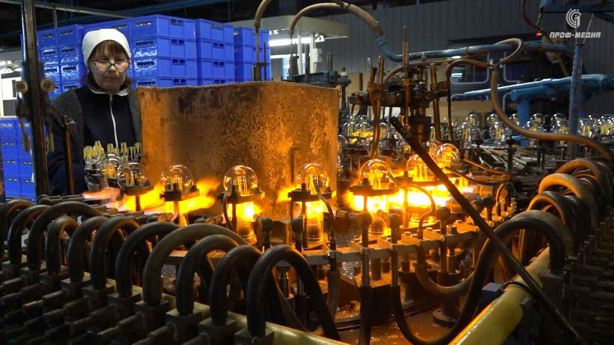 В Бресте потребовали, чтобы Брестский электроламповый завод работал "как электроламповый завод"