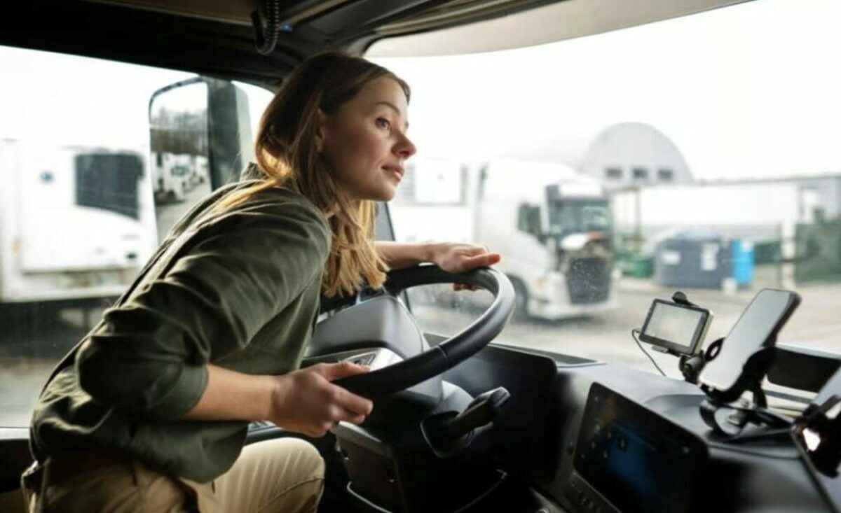 Можно ли безработным получить бесплатно новую профессию без отработки? В Минтруда дали разъяснение