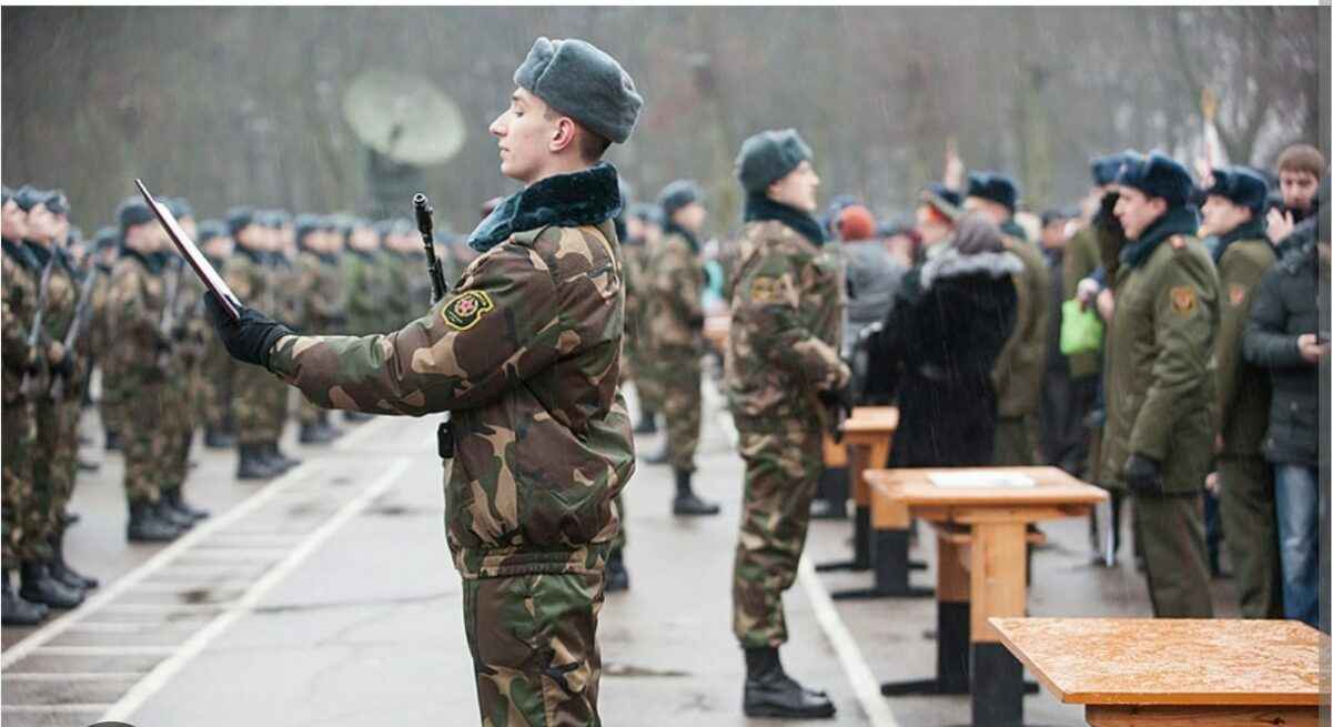 Военные назвали дату начала отправки срочников в армию Беларуси весной 2026 года