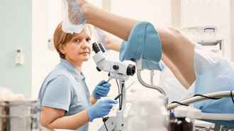 Лукашенко подписал указ о двух бесплатных ЭКО. Подробности