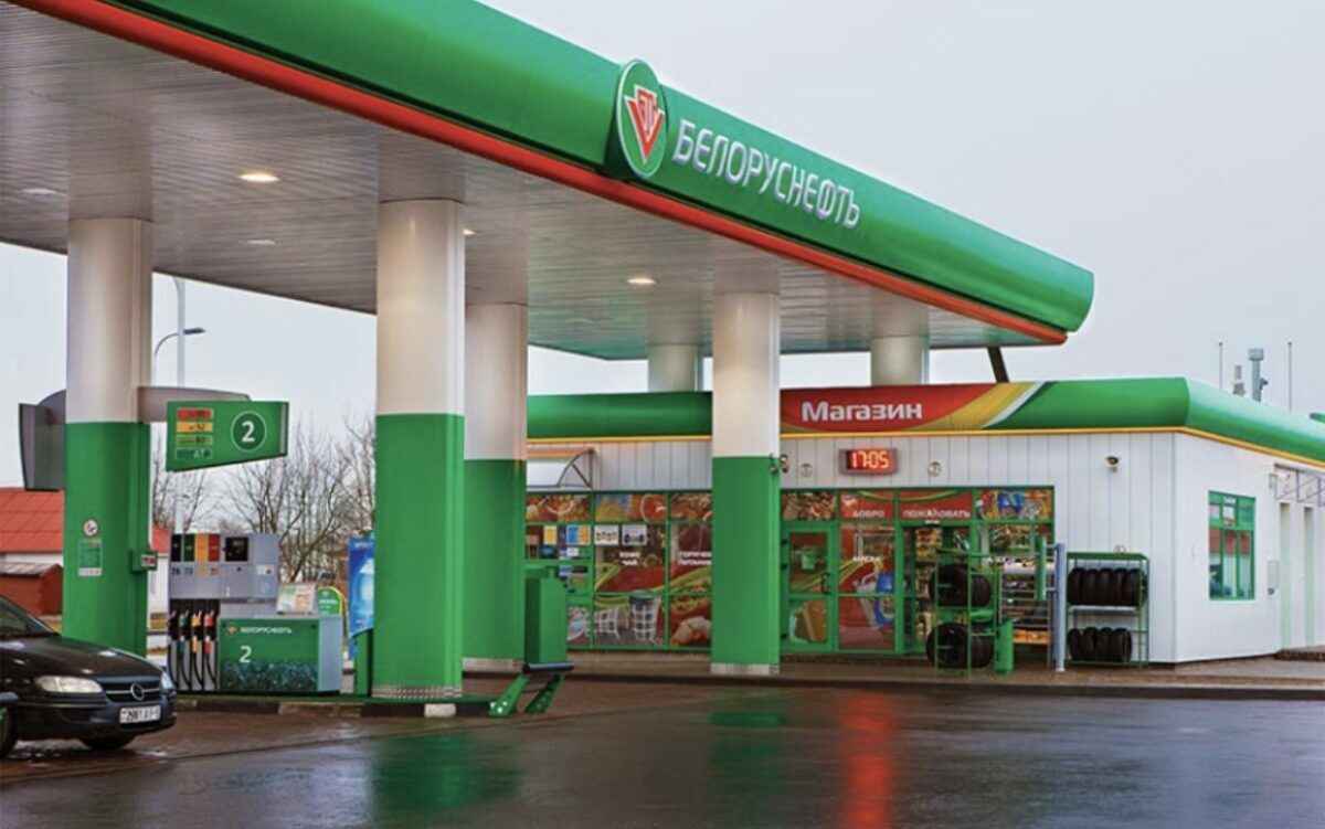 Белнефтехим предупредил о подорожании бензина и дизеля. Будет дважды за неделю