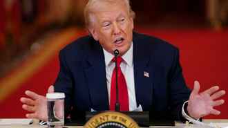 Трамп заявил, что «с нетерпением ждёт встречи» с Лукашенко