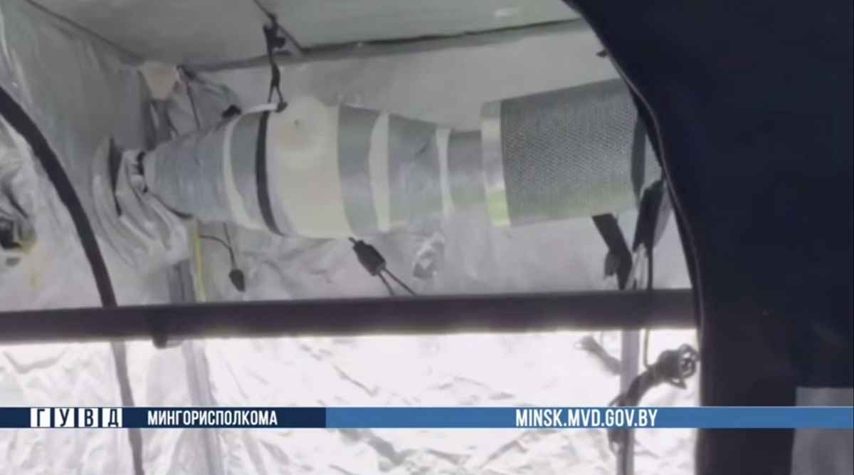 Милиция завела уголовку на минчанина за туристическую палатку в квартире