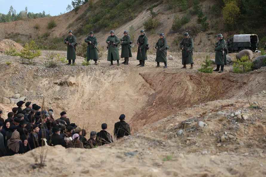 Беларусьфильм пообещал громкие премьеры. Не только про партизан?