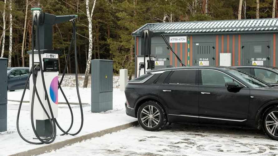 Белорусам разрешили бесплатно заряжать «электрички» на время сбоя. И не только в сети Malanka