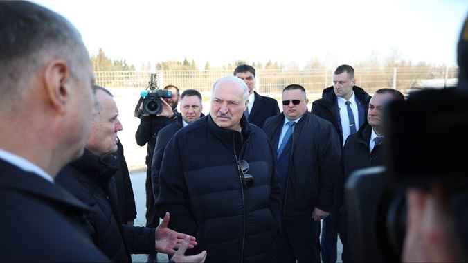 Лукашенко потребовал ускорить один вид экспортного производства — «Это ваша безмозглость»