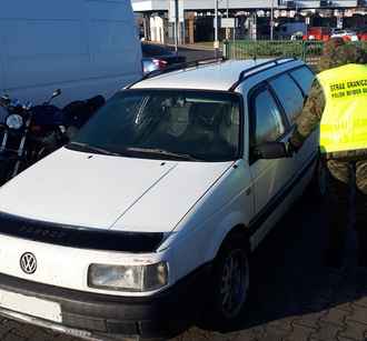 Польские пограничники устроили «техосмотр» белорусских авто. Кого «могут развернуть»?