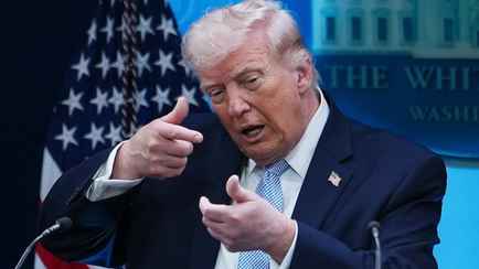 Трамп продолжает накалять обстановку вокруг Ирана: «Полное разрушение»