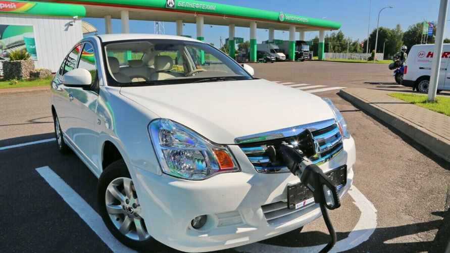 Белорусы массово пожаловались в Госконтроль на зарядки электромобилей. Что теперь будет?