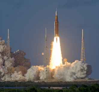 Миссия «Артемида-2» стартовала. США вышли вперед в лунной гонке