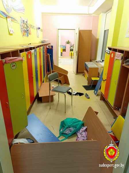 В Минске мужчина устроил погром в детском саду