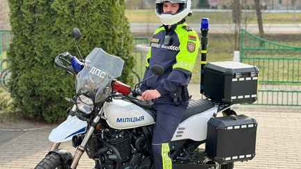 В Слуцке впервые запустили на улицы мотопатруль ГАИ