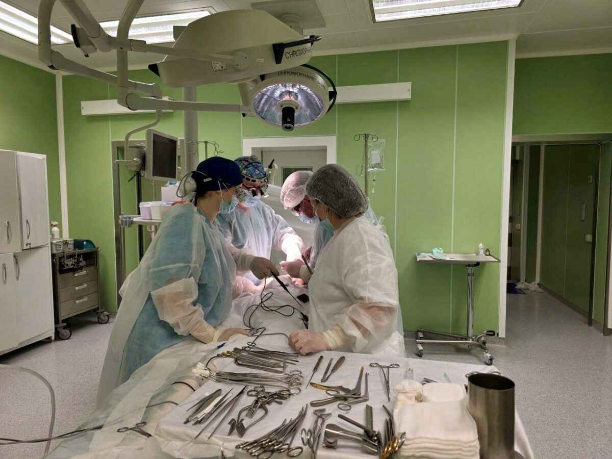 В Минске врачи удалили ребенку опухоль в позвоночнике. Высший пилотаж хирургии мирового уровня