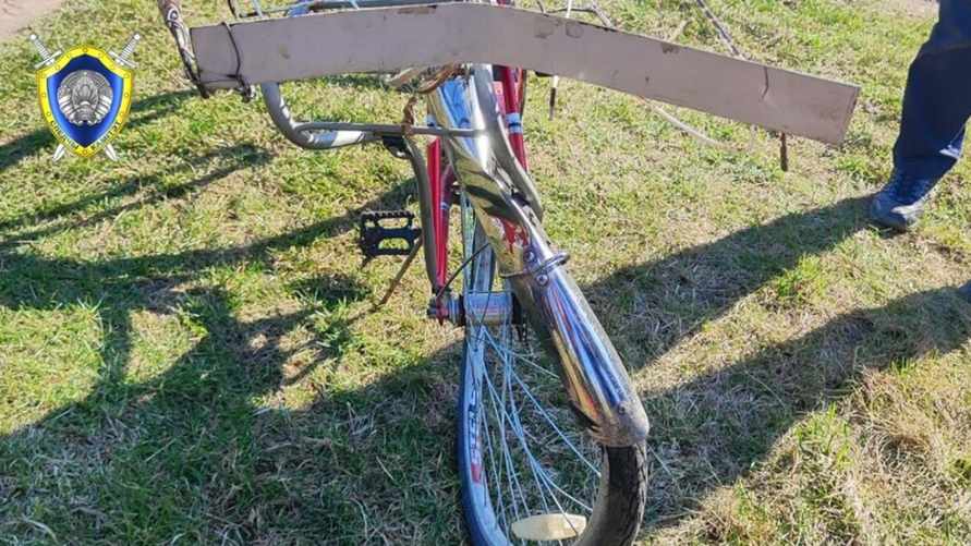 Под Лидой водитель сначала сбил одну, а потом другую велосипедистку