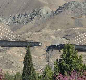 Появились фото разрушенного моста-шедевра, соединявшего Тегеран с севером страны