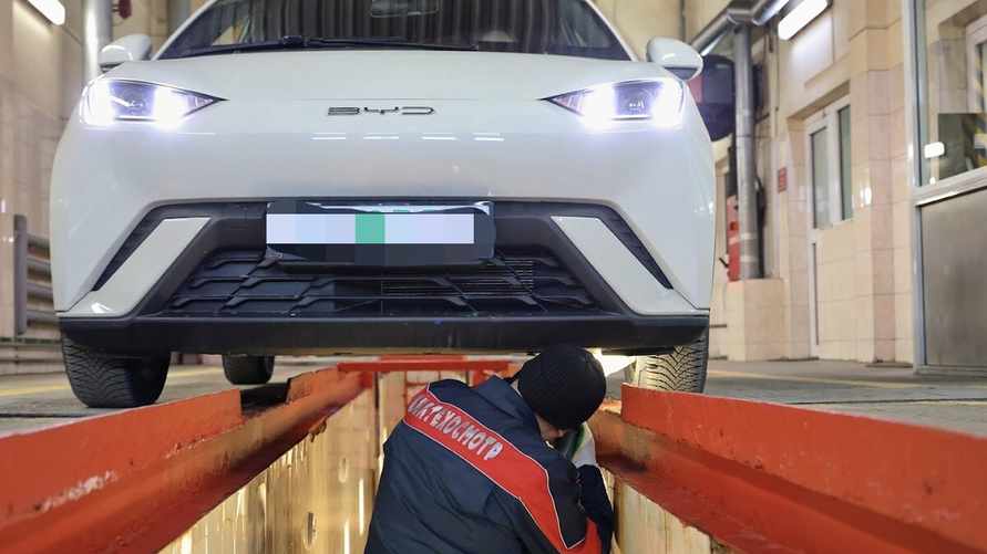 Белтехосмотр назвал самые частые неисправности у электромобилей