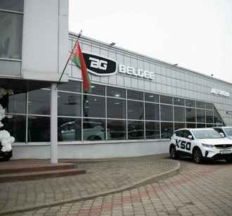 Белорусы ринулись в марте покупать новые автомобили