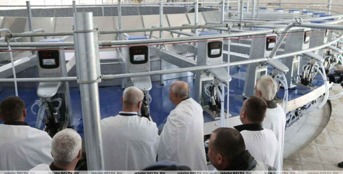 Брестская область отправила делегацию в Гомельскую