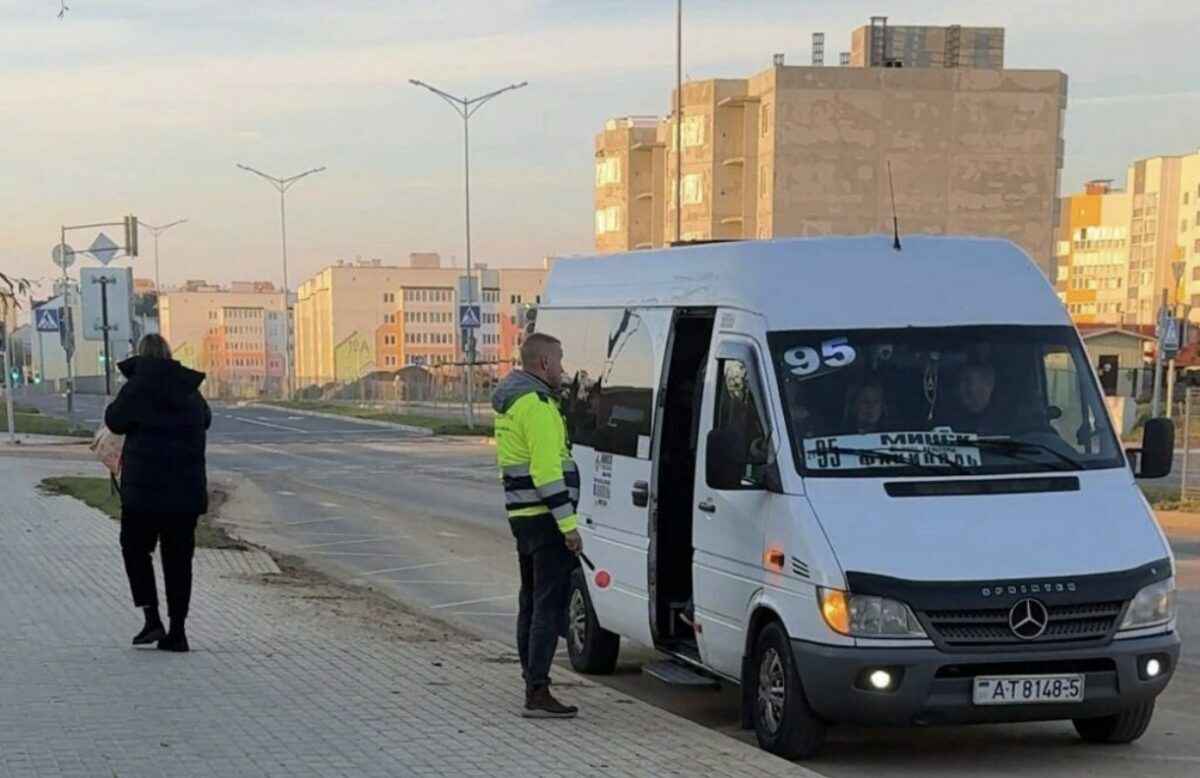 В Беларуси создают госсистему продажи билетов для всех маршруток и автобусов