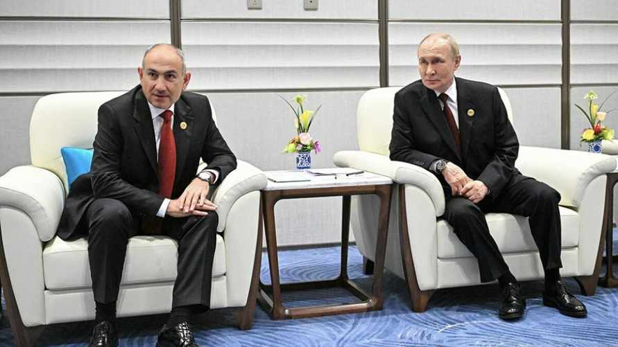 Пашинян рассказал Путину, что такое армянская демократия: "Соцсети на 100% доступны"