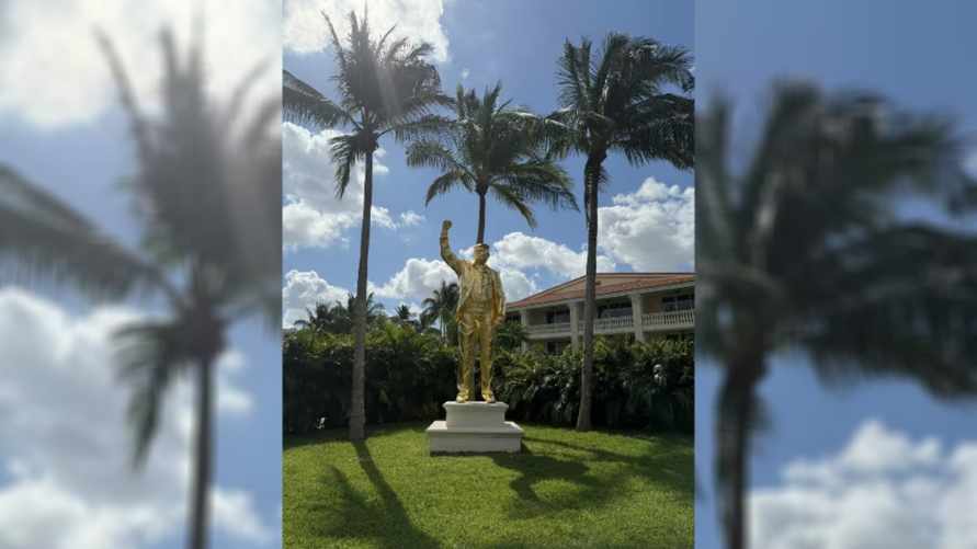 В США установили золотую статую Дональду Трампу