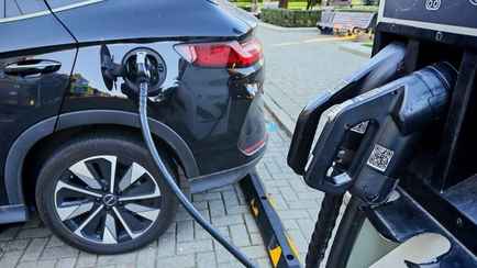 Белорусы стали ввозить меньше электричек из-за рубежа — БАА