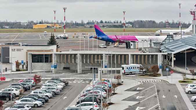 Аэропорт Вильнюса закрыли на 5 часов из-за воздушных шаров