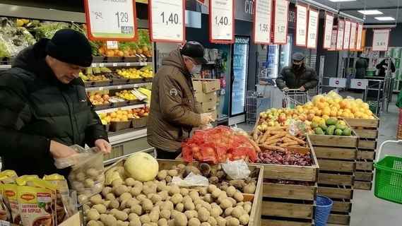 Совмин определил, сколько яблок и картошки заложат в стабфонды для белорусов осенью-2026