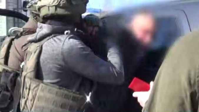 ОБЭП задержал за взятку замдиректора одного из градообразующих предприятий Витебска