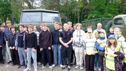 Минобразования Беларуси распорядилось отправить школьников на 10-дневные учебно-полевые сборы