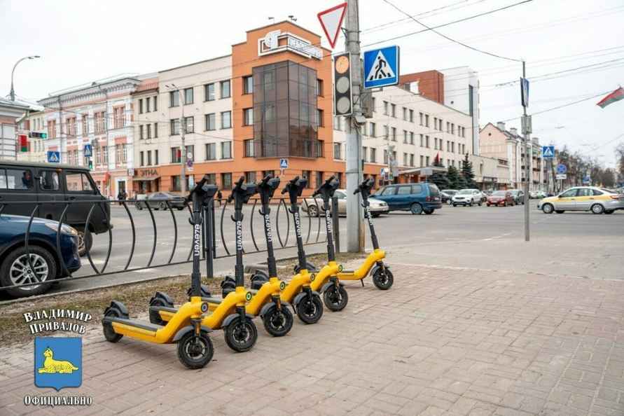 В Гомеле запретили по ночам ездить на электросамокатах