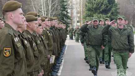 В Беларуси началось увольнение срочников в запас