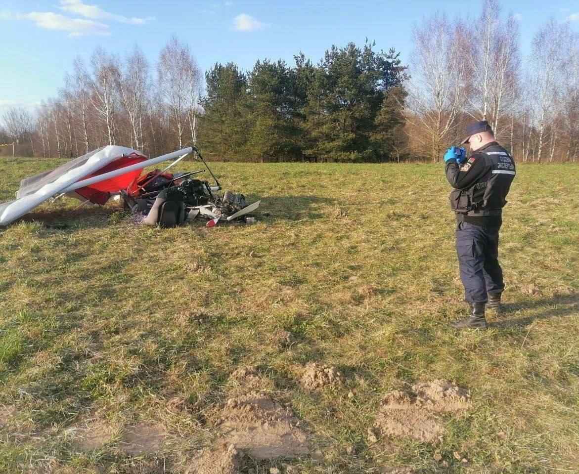 Под Минском разбился дельтаплан с опытным инструктором – двое погибших