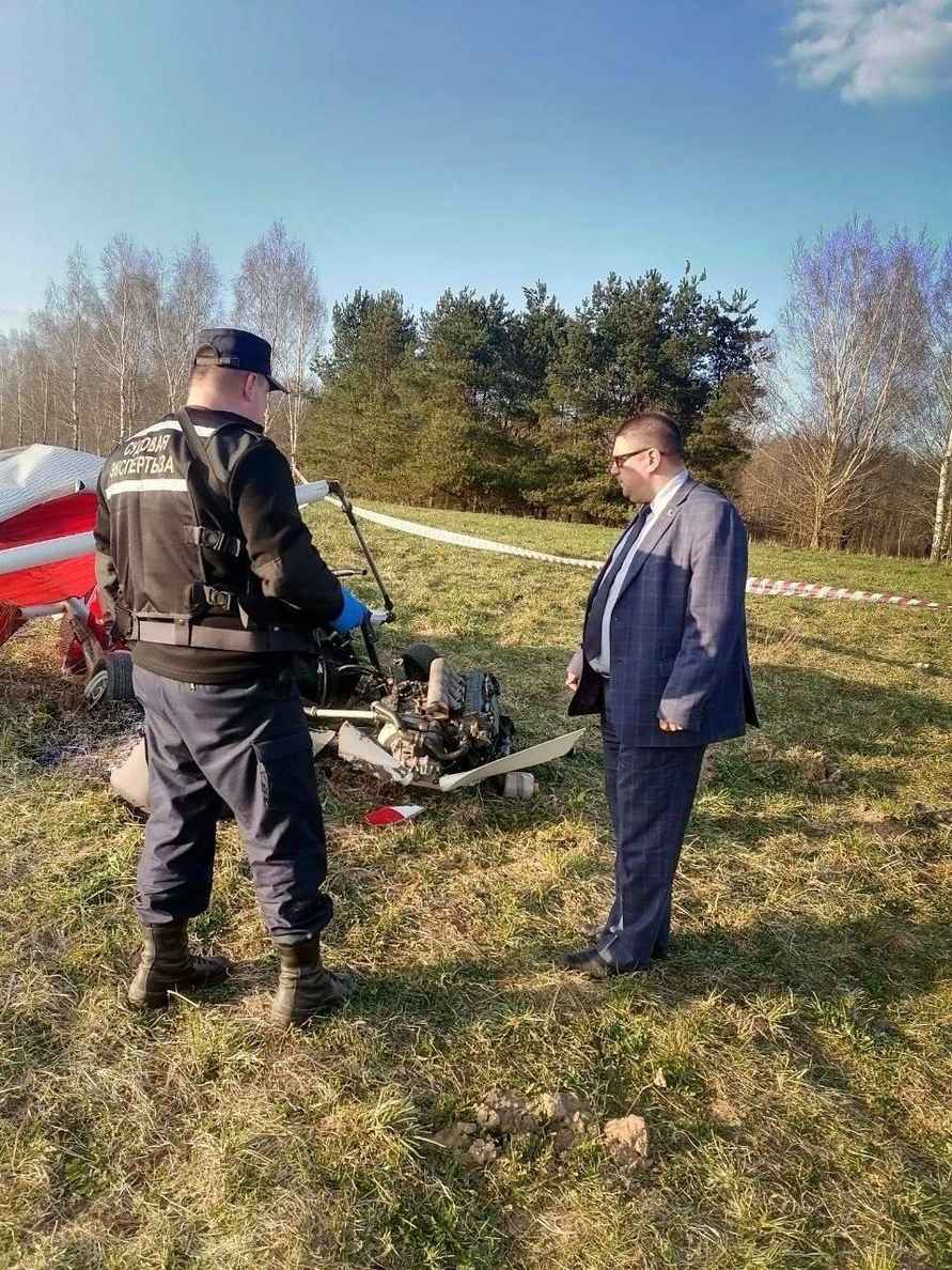 Под Минском разбился дельтаплан с опытным инструктором – двое погибших