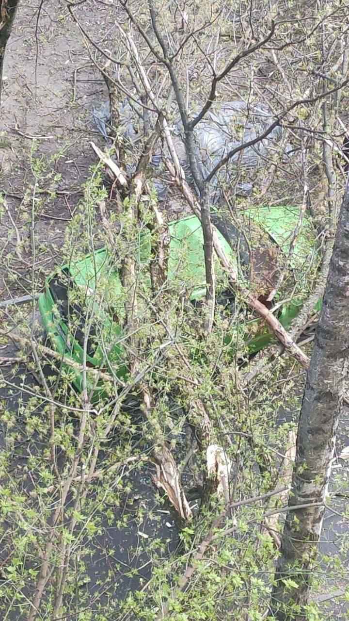 «Оранжевый» ветер в Беларуси валил светофоры, отключал свет и поднимал пылевые бури