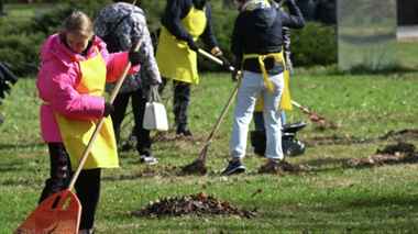 В Минтруда назвали 4 причины, когда белорусов не пустят на субботник
